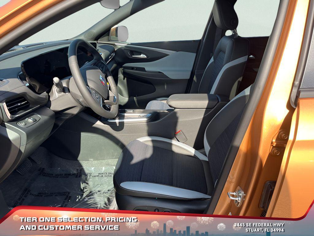 new 2025 Buick Envista car, priced at $24,625