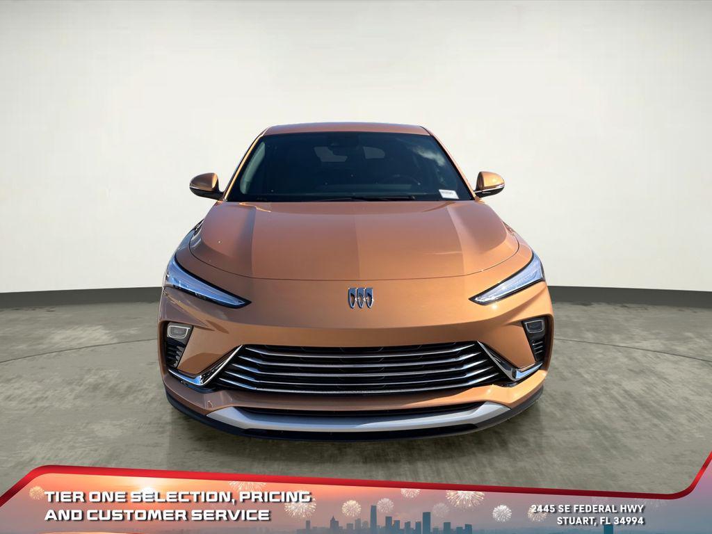 new 2025 Buick Envista car, priced at $24,625