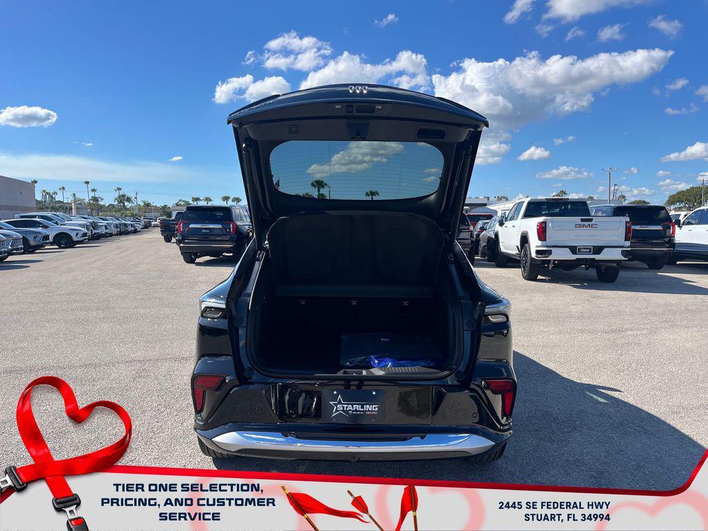 new 2026 Buick Envista car, priced at $32,146