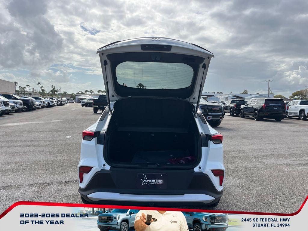 new 2026 Buick Envista car, priced at $25,350