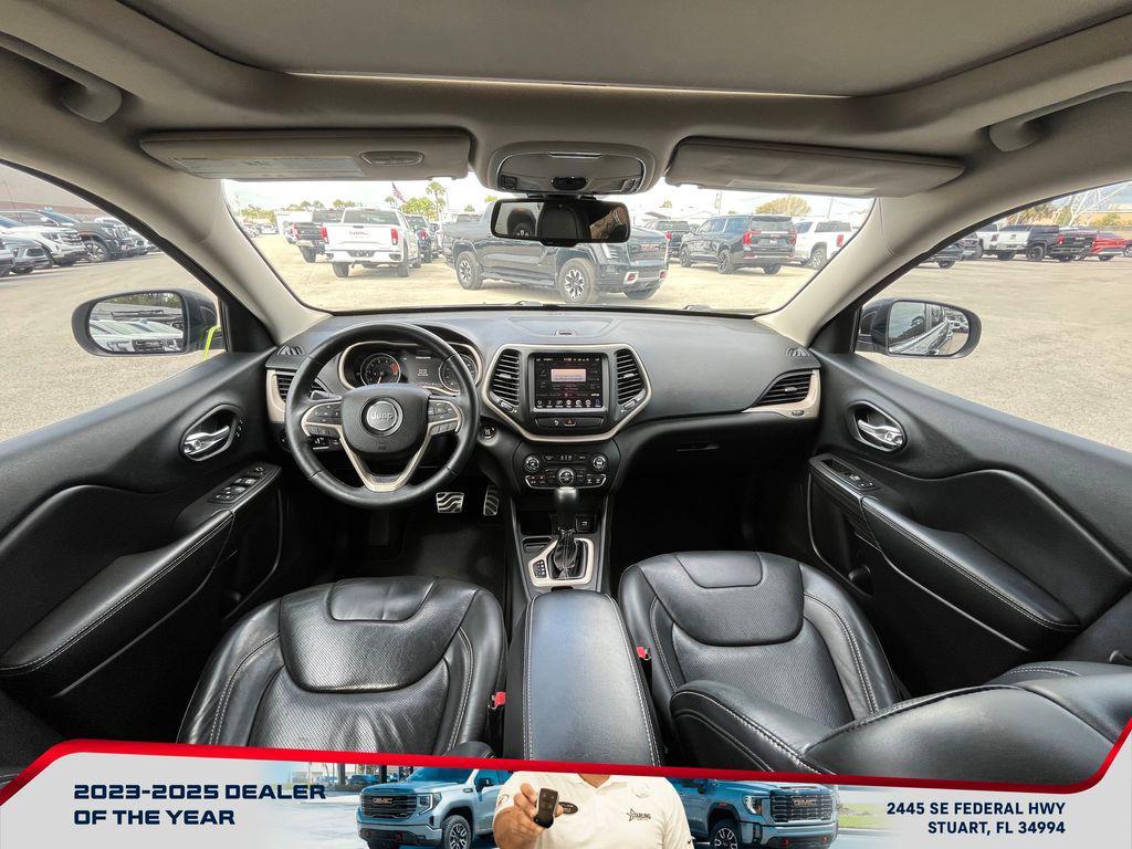 used 2016 Jeep Cherokee car, priced at $7,599