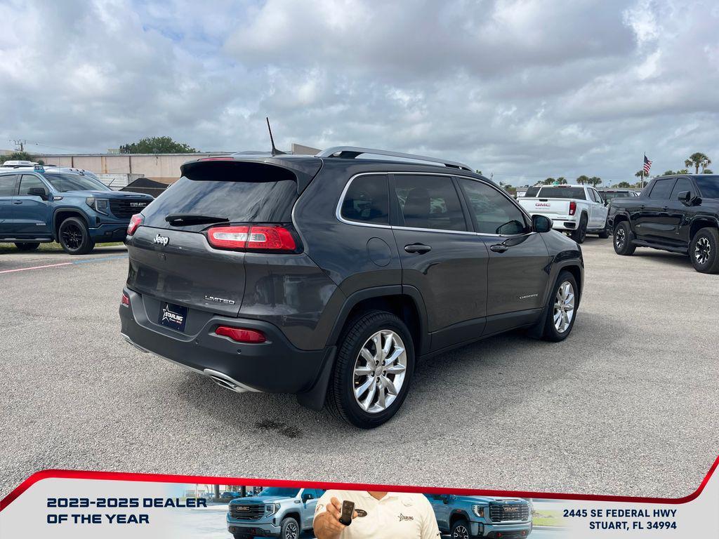 used 2016 Jeep Cherokee car, priced at $7,599