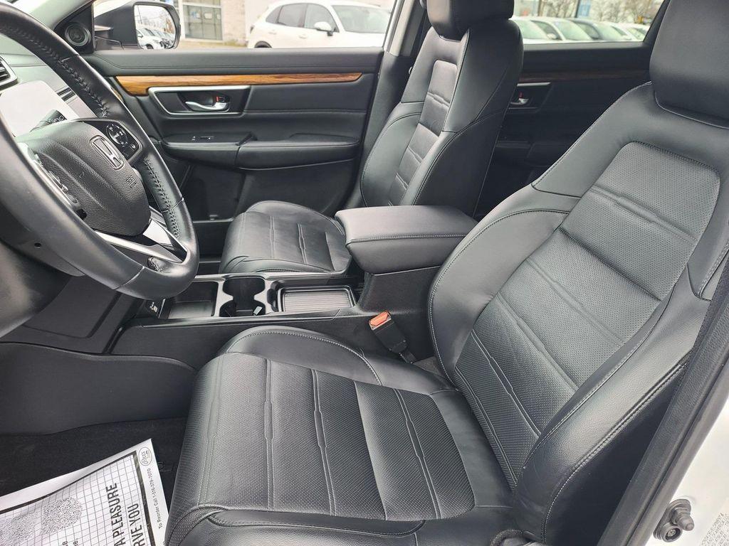 used 2022 Honda CR-V car, priced at $27,697