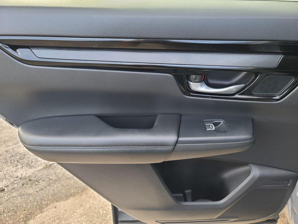 used 2023 Honda CR-V car, priced at $29,995