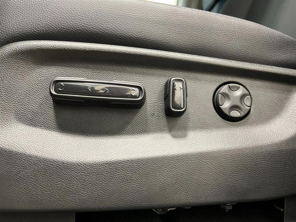 new 2026 Honda Odyssey car, priced at $44,290