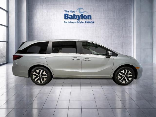 new 2026 Honda Odyssey car, priced at $44,290