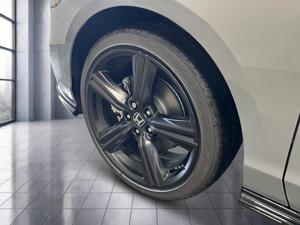 new 2026 Honda Accord Hybrid car, priced at $36,645