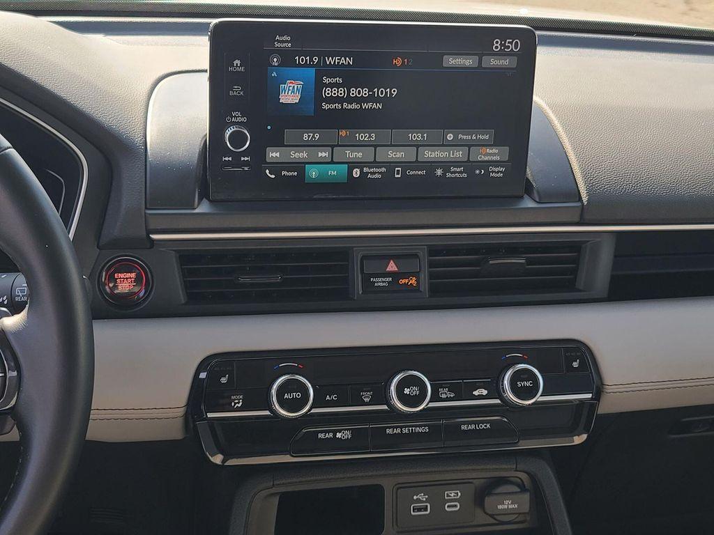 used 2023 Honda Pilot car, priced at $35,495