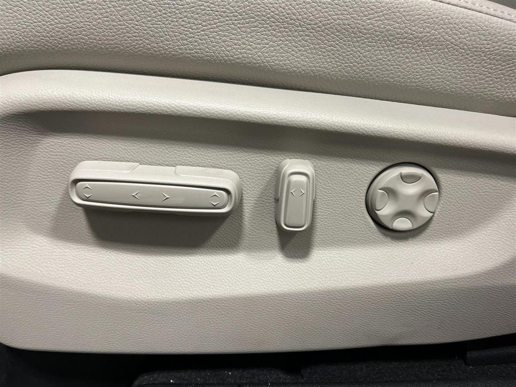 new 2026 Honda Odyssey car, priced at $44,745