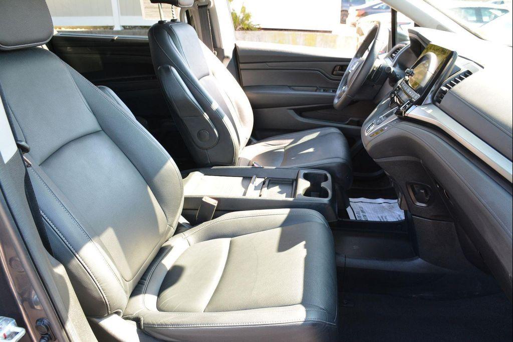 used 2022 Honda Odyssey car, priced at $34,170