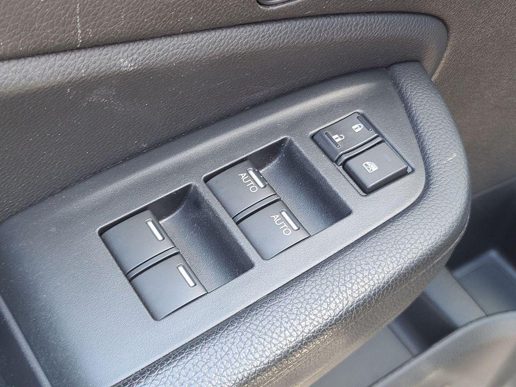 used 2022 Honda Pilot car, priced at $30,490