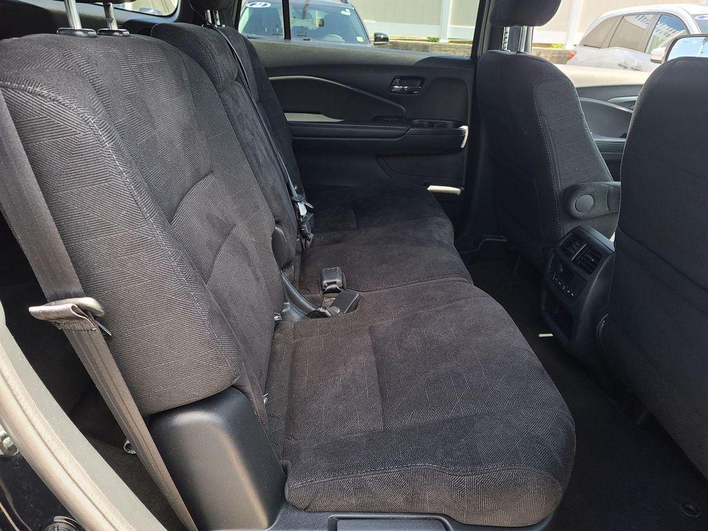 used 2022 Honda Pilot car, priced at $30,490