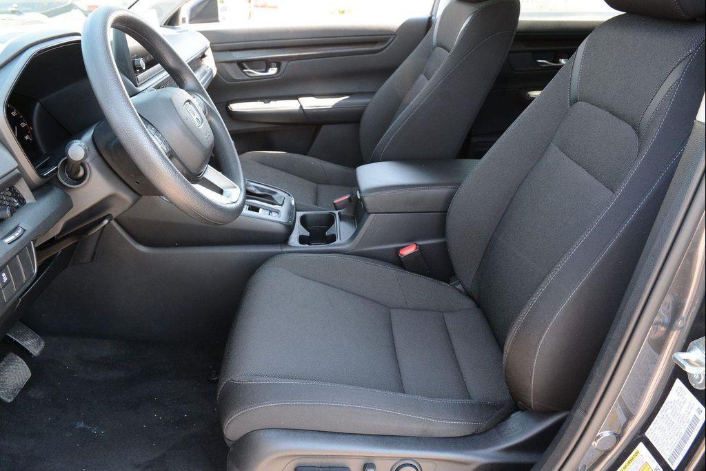 used 2025 Honda CR-V car, priced at $32,670