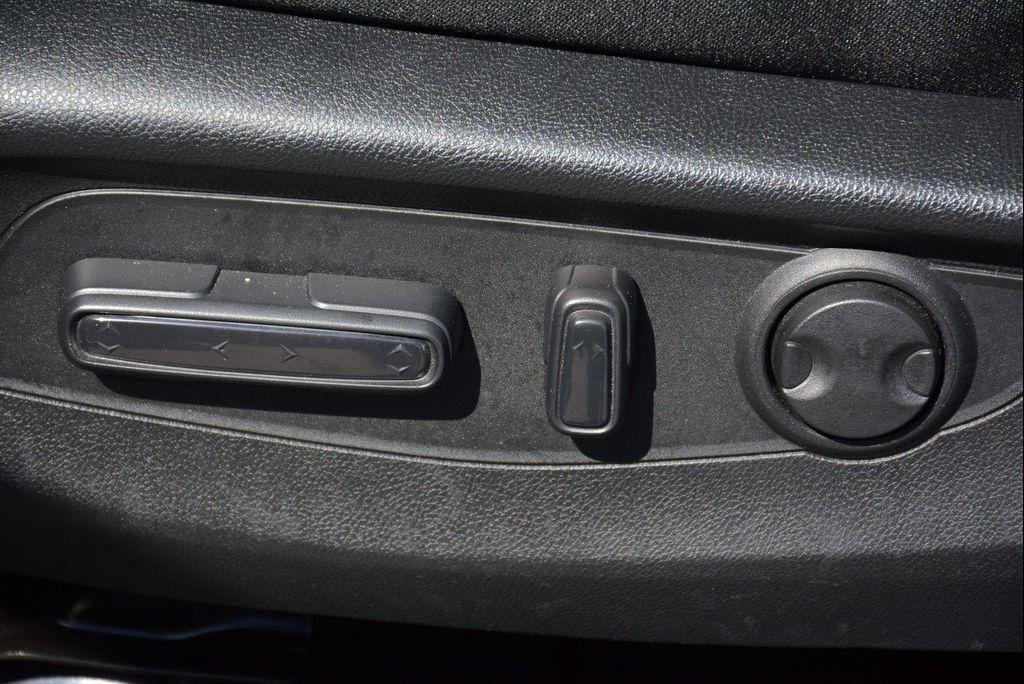 used 2025 Honda CR-V car, priced at $32,670