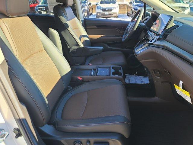 used 2025 Honda Odyssey car, priced at $46,972