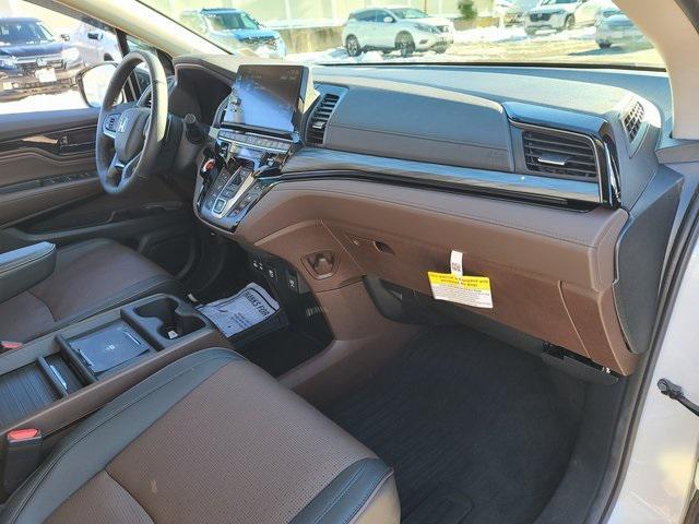 used 2025 Honda Odyssey car, priced at $46,972