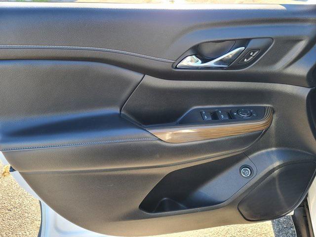 used 2020 GMC Acadia car, priced at $22,472