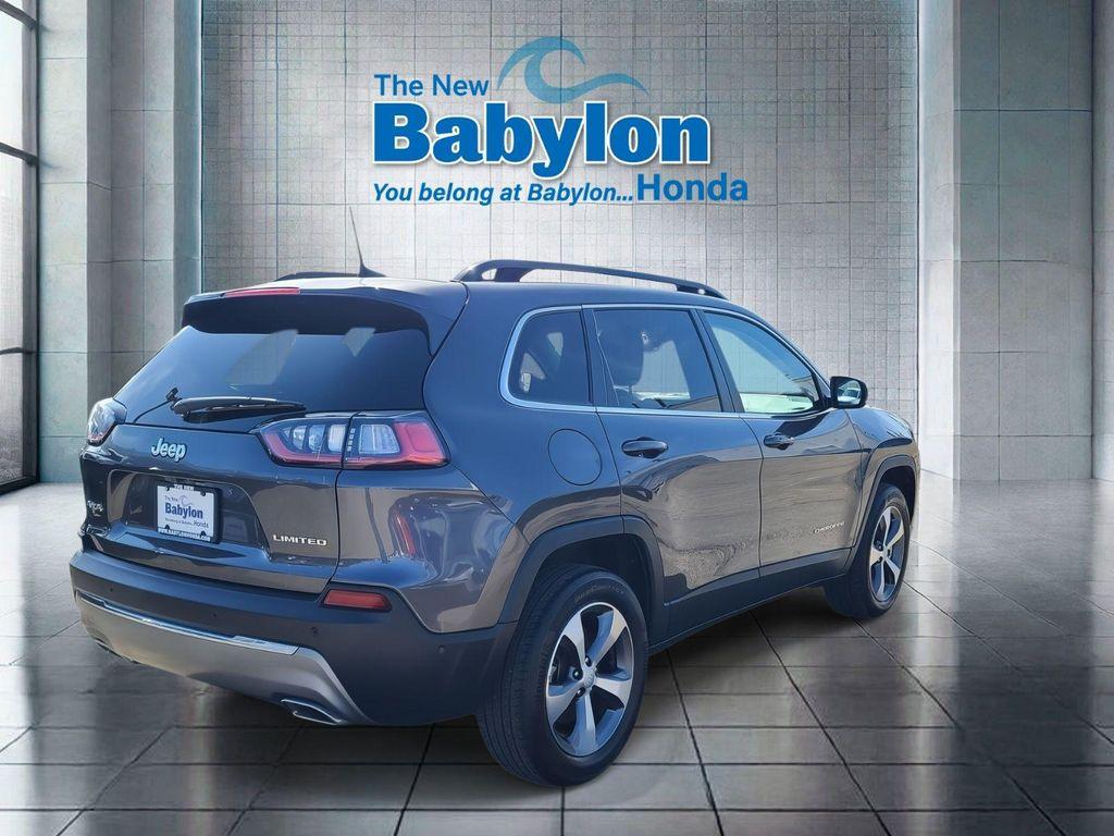 used 2022 Jeep Cherokee car, priced at $23,995