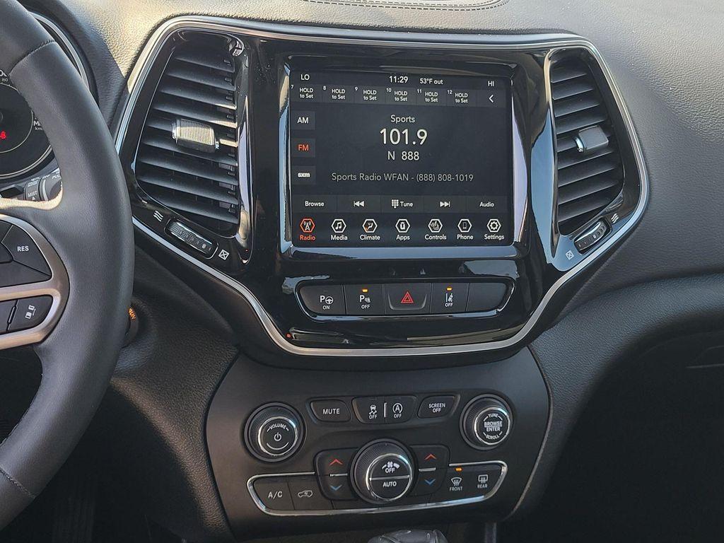 used 2022 Jeep Cherokee car, priced at $23,995