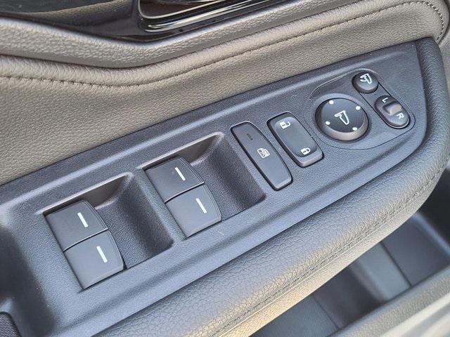 used 2025 Honda Odyssey car, priced at $46,972