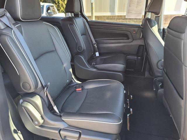 used 2025 Honda Odyssey car, priced at $46,972
