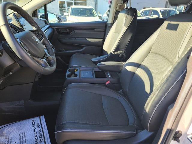 used 2025 Honda Odyssey car, priced at $46,972