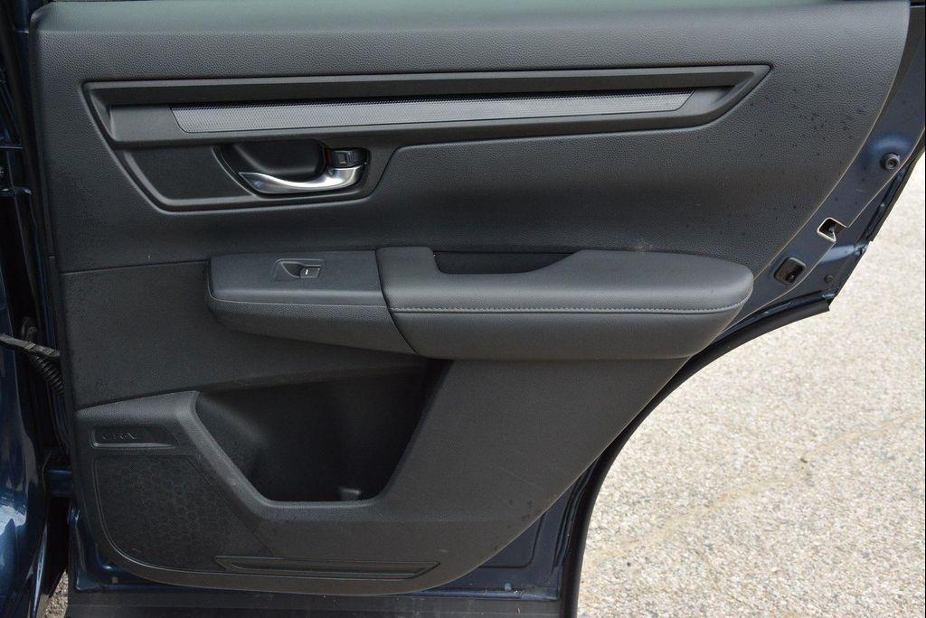 used 2025 Honda CR-V car, priced at $29,174