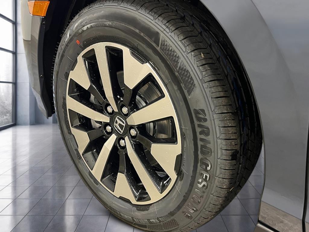 new 2026 Honda Odyssey car, priced at $44,290