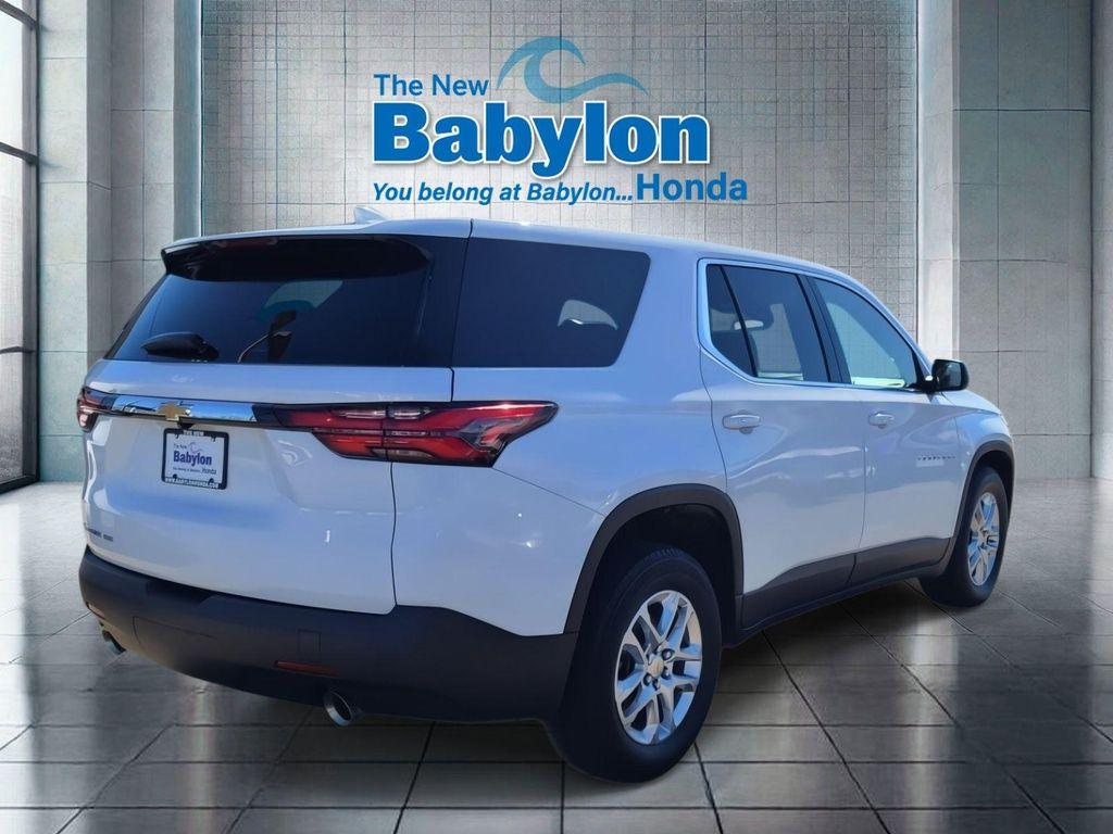used 2023 Chevrolet Traverse car, priced at $23,174