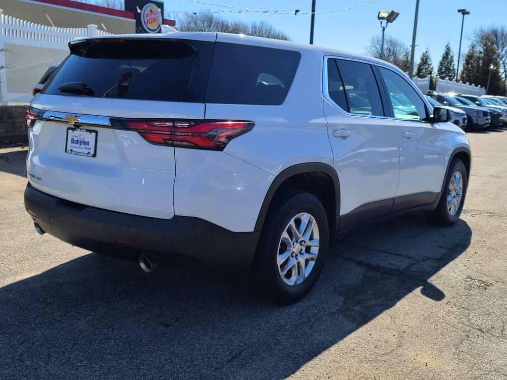 used 2023 Chevrolet Traverse car, priced at $21,995