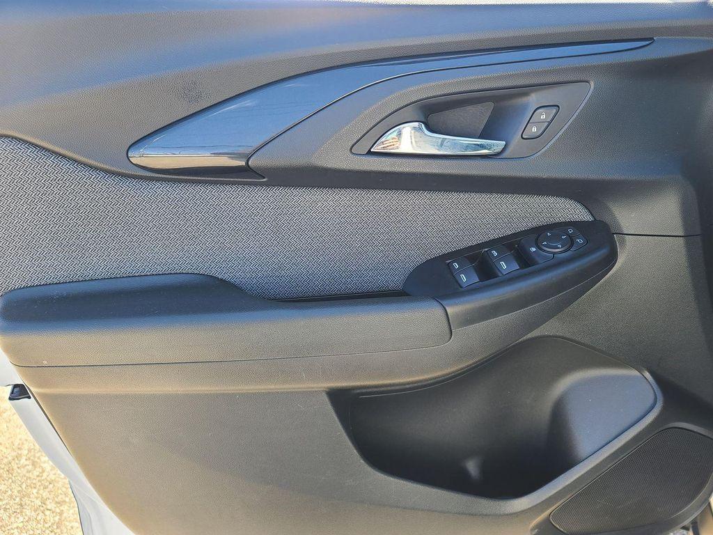 used 2023 Chevrolet TrailBlazer car, priced at $16,995