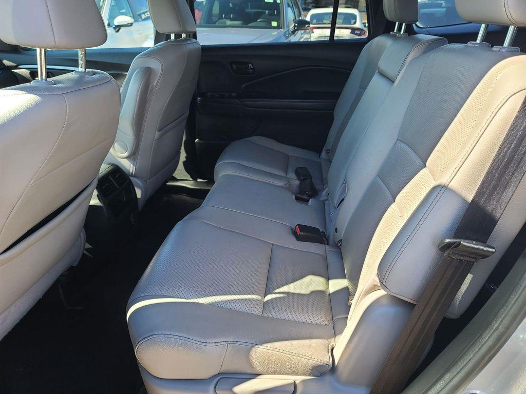 used 2022 Honda Passport car, priced at $31,495