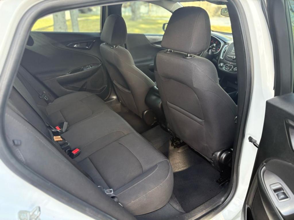 used 2018 Chevrolet Malibu car, priced at $7,999