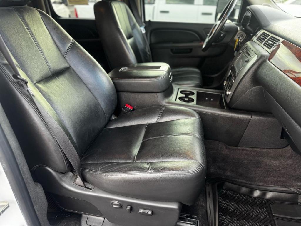 used 2014 GMC Sierra 2500 car, priced at $18,999
