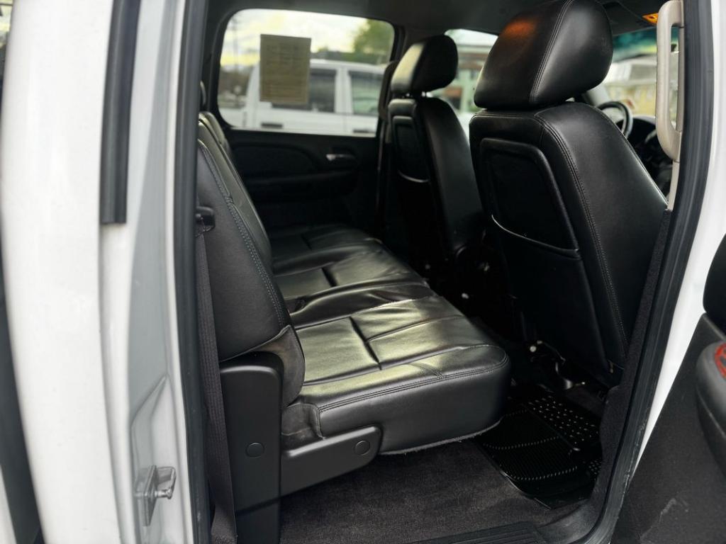 used 2014 GMC Sierra 2500 car, priced at $18,999