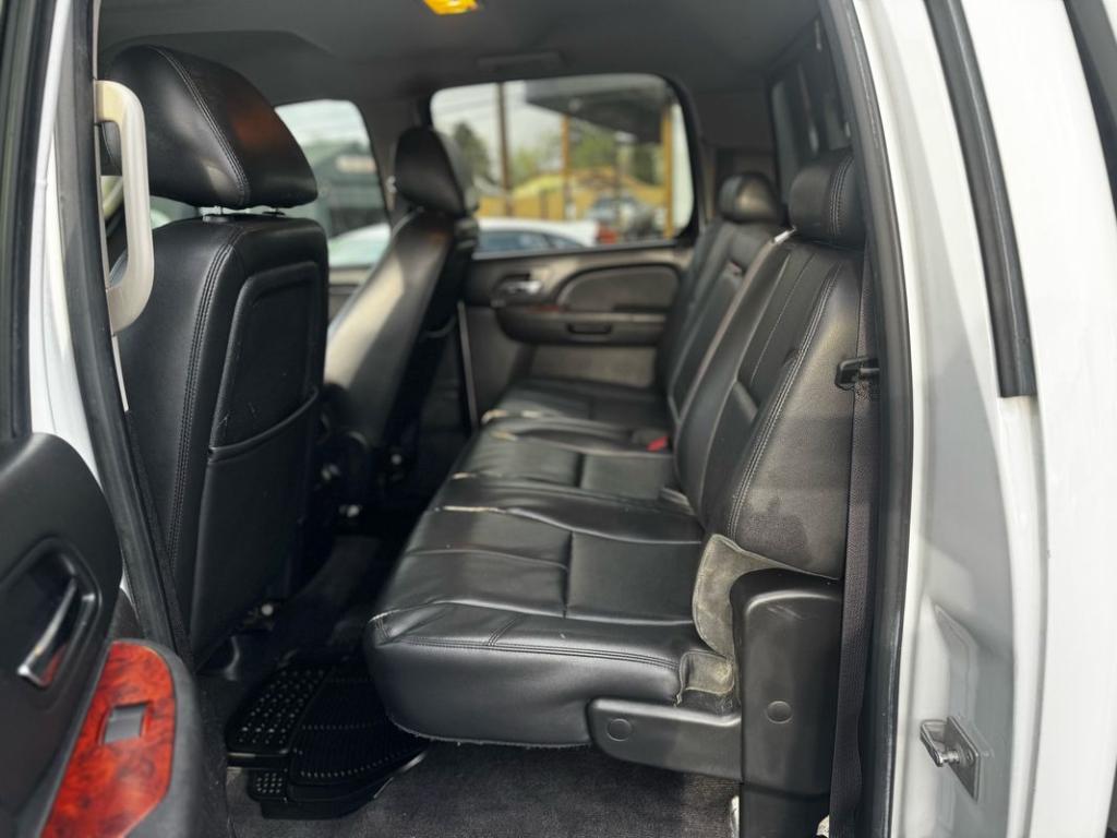 used 2014 GMC Sierra 2500 car, priced at $18,999