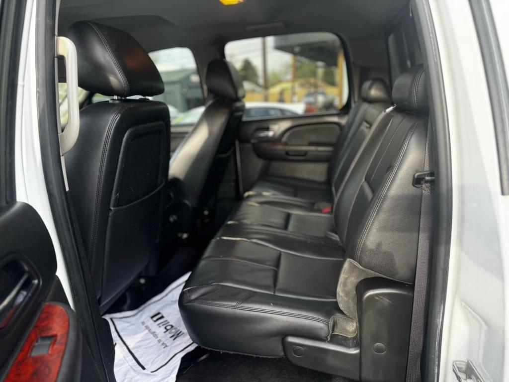 used 2014 GMC Sierra 2500 car, priced at $18,999