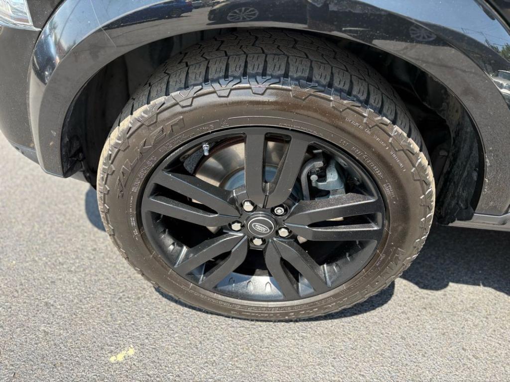 used 2015 Land Rover LR4 car, priced at $13,499