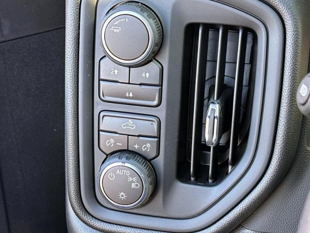 new 2025 Chevrolet Silverado 2500 car, priced at $66,953