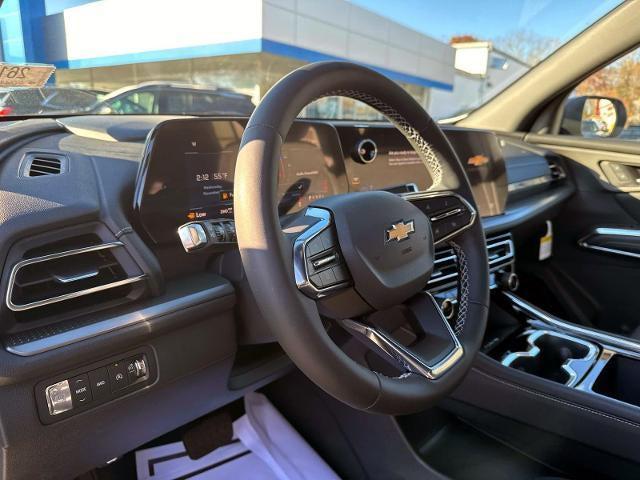 new 2026 Chevrolet Traverse car, priced at $43,420