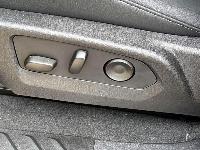 new 2026 Chevrolet Colorado car, priced at $42,605