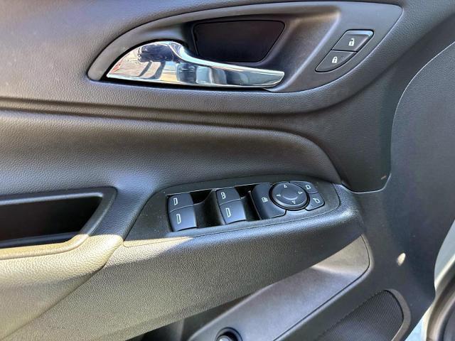 used 2023 Chevrolet Equinox car, priced at $24,980