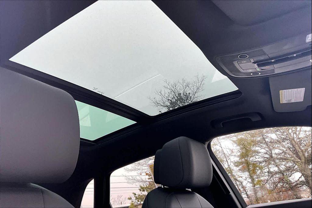 used 2025 Audi Q3 car, priced at $28,900