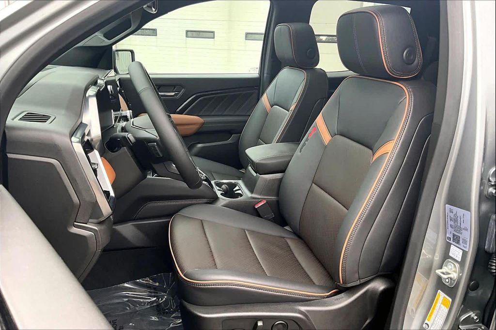 used 2024 GMC Canyon car, priced at $42,000