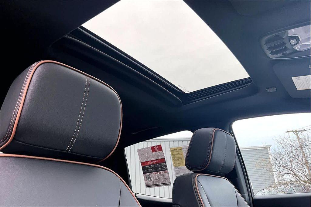 used 2024 GMC Canyon car, priced at $42,000