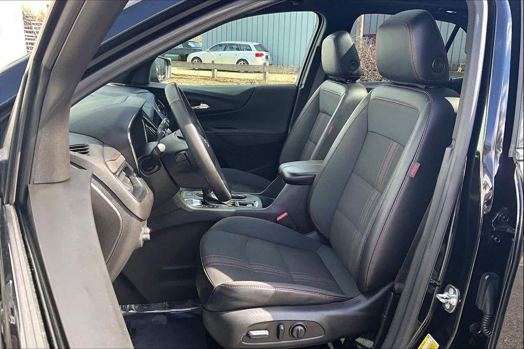 used 2024 Chevrolet Equinox car, priced at $25,000