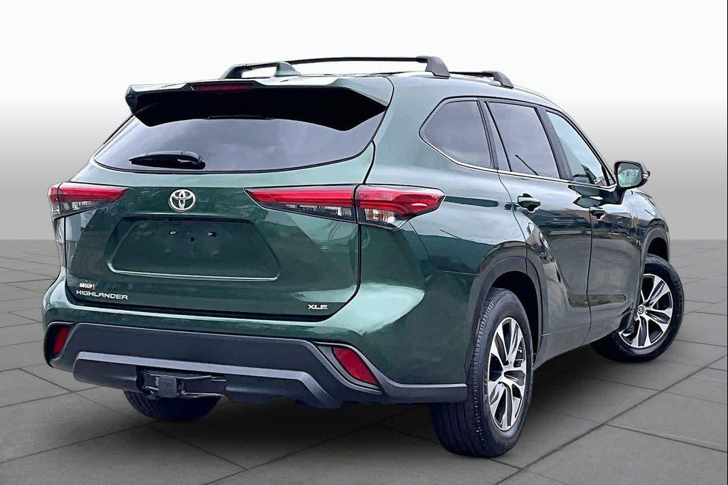 used 2023 Toyota Highlander car, priced at $31,586