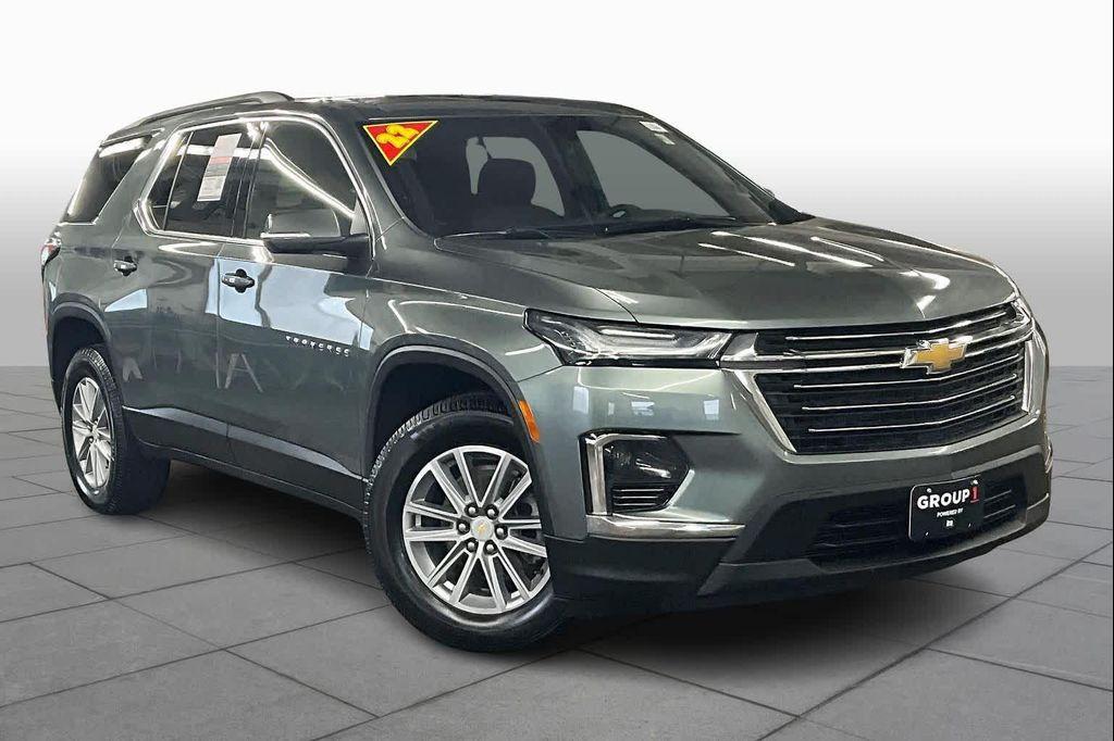 used 2022 Chevrolet Traverse car, priced at $22,818