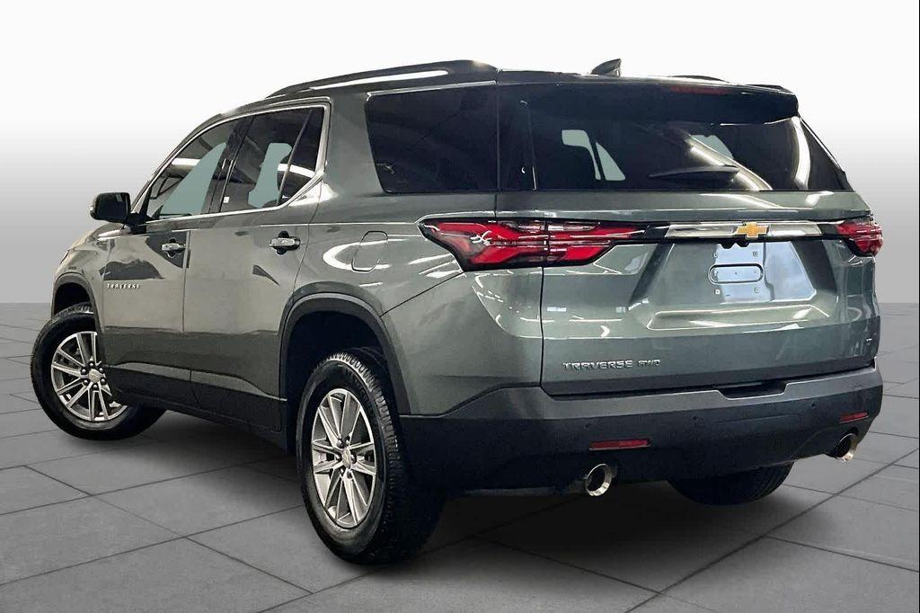 used 2022 Chevrolet Traverse car, priced at $22,818