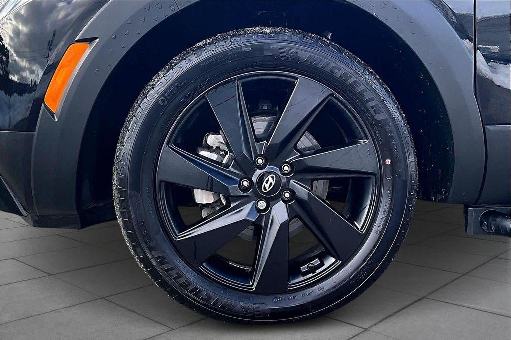 used 2023 Hyundai SANTA CRUZ car, priced at $27,350